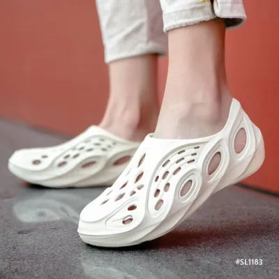 Plush Shelter Men’s Slippers